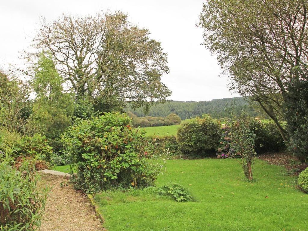 Meadowside Cottage, Characterful Grade 2 Listed Cottage Near To Wadebridge And Padstow Экстерьер фото