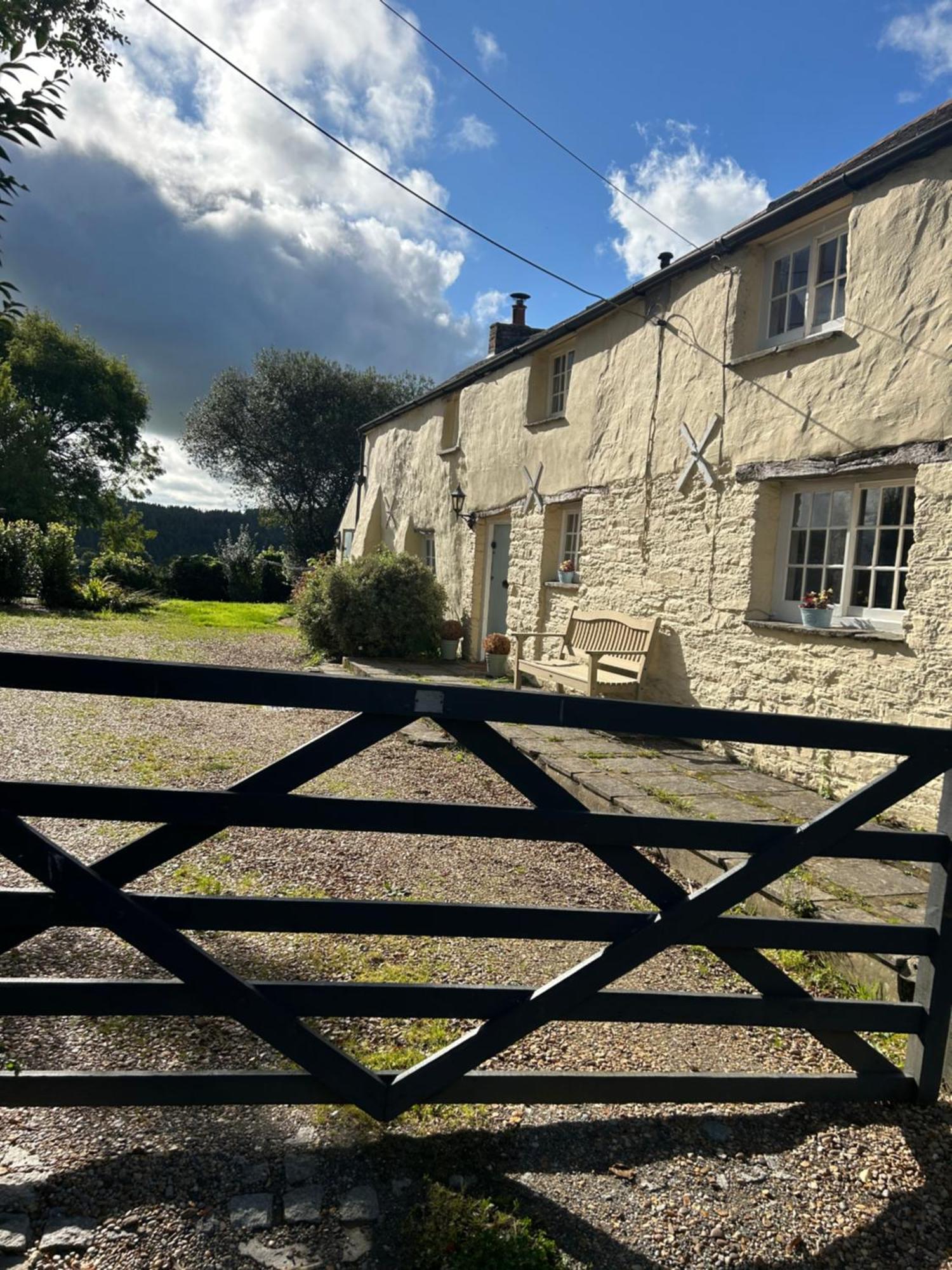 Meadowside Cottage, Characterful Grade 2 Listed Cottage Near To Wadebridge And Padstow Экстерьер фото
